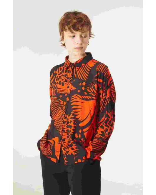 Πουκάμισο oversized με σχέδιο πεταλούδα Compania Fantastica